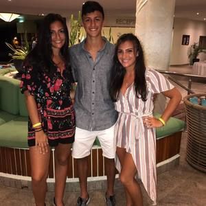 Meet your Posher, Olivia